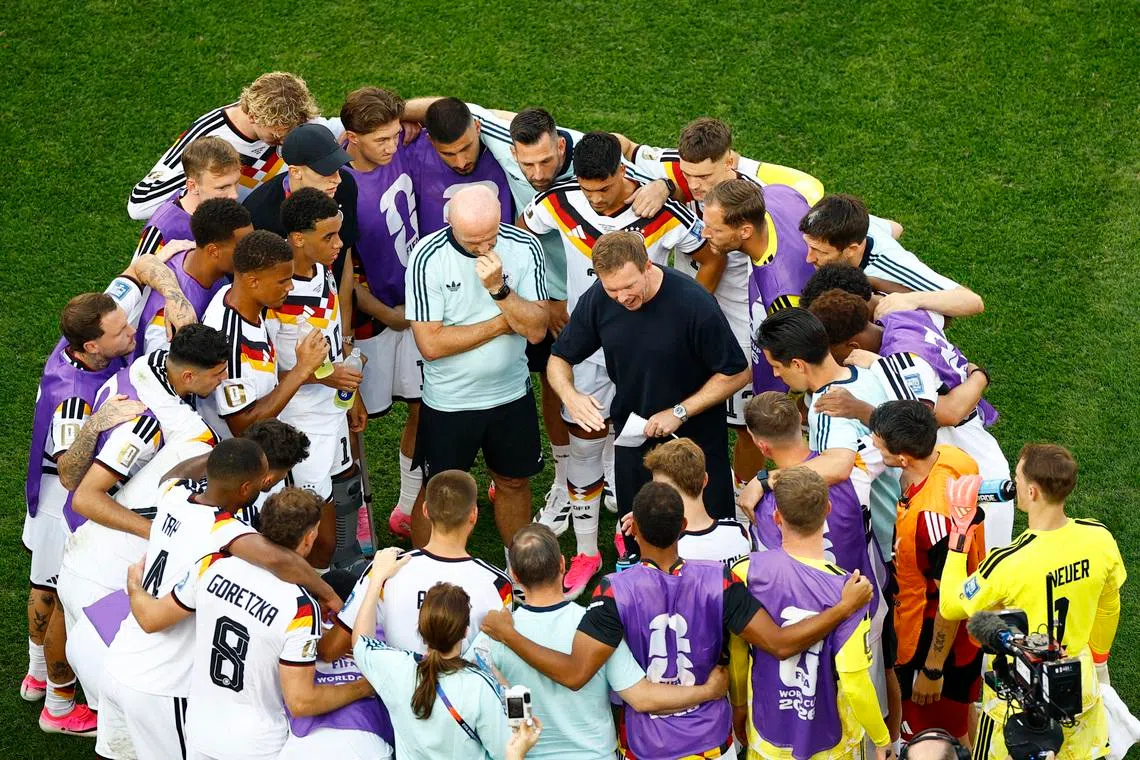 Soccer Football - FIFA World Cup 2026 - Round of 32 - Germany v Paraguay - Boston Stadium, Foxborough, Massachusetts, U.S. - June 29, 2026 Germany coach Julian Nagelsmann gives instructions to players before the penalty shoot-out REUTERS/Pilar Olivares