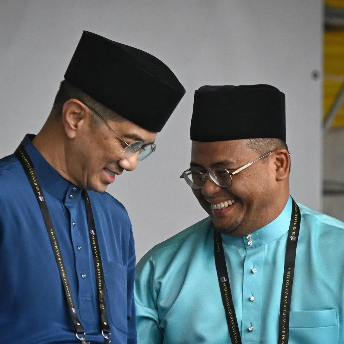Caretaker International Trade Minister Azmin Ali (left) with Selangor chief minister Amirudin Shari at the nomination centre on November 5, 2022.