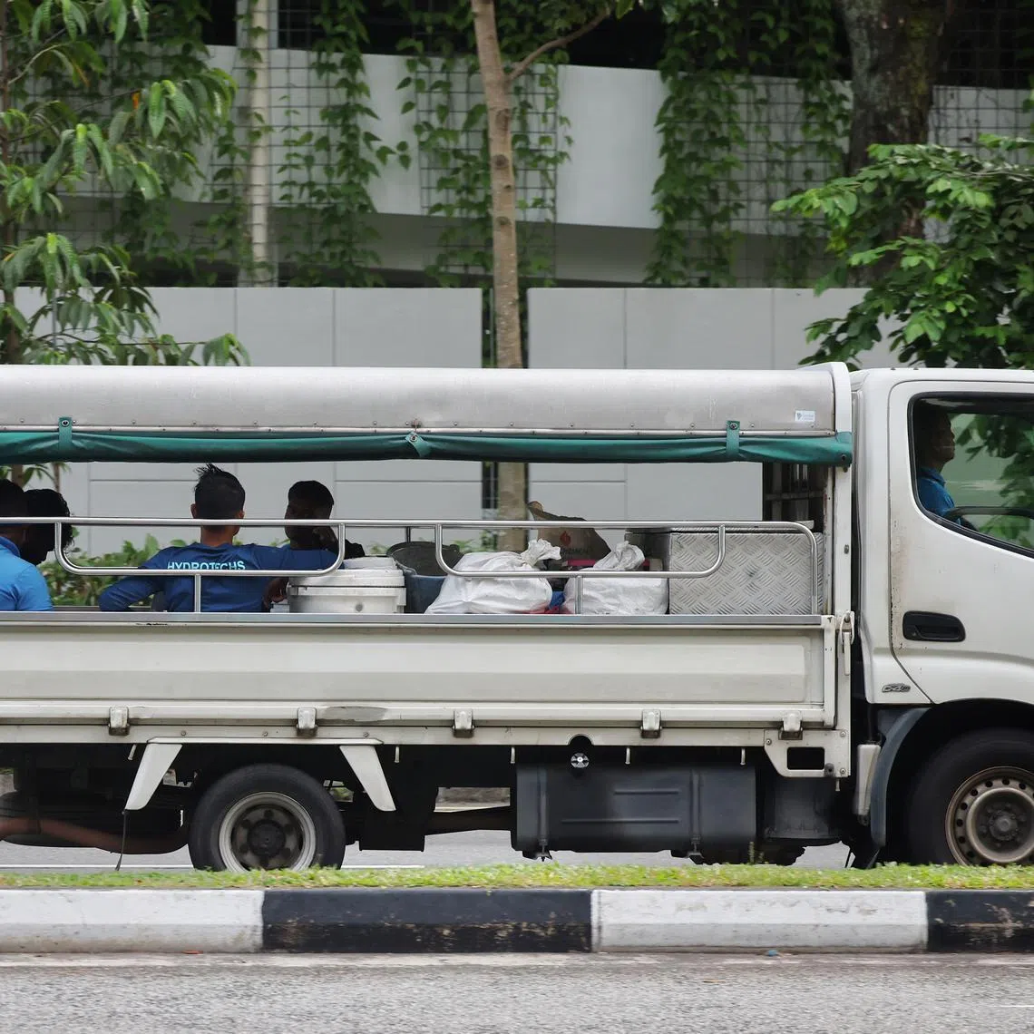 Dr Amy Khor was responding to a question on feedback the Transport Ministry had received about the safety of workers transported on the back of lorries.
