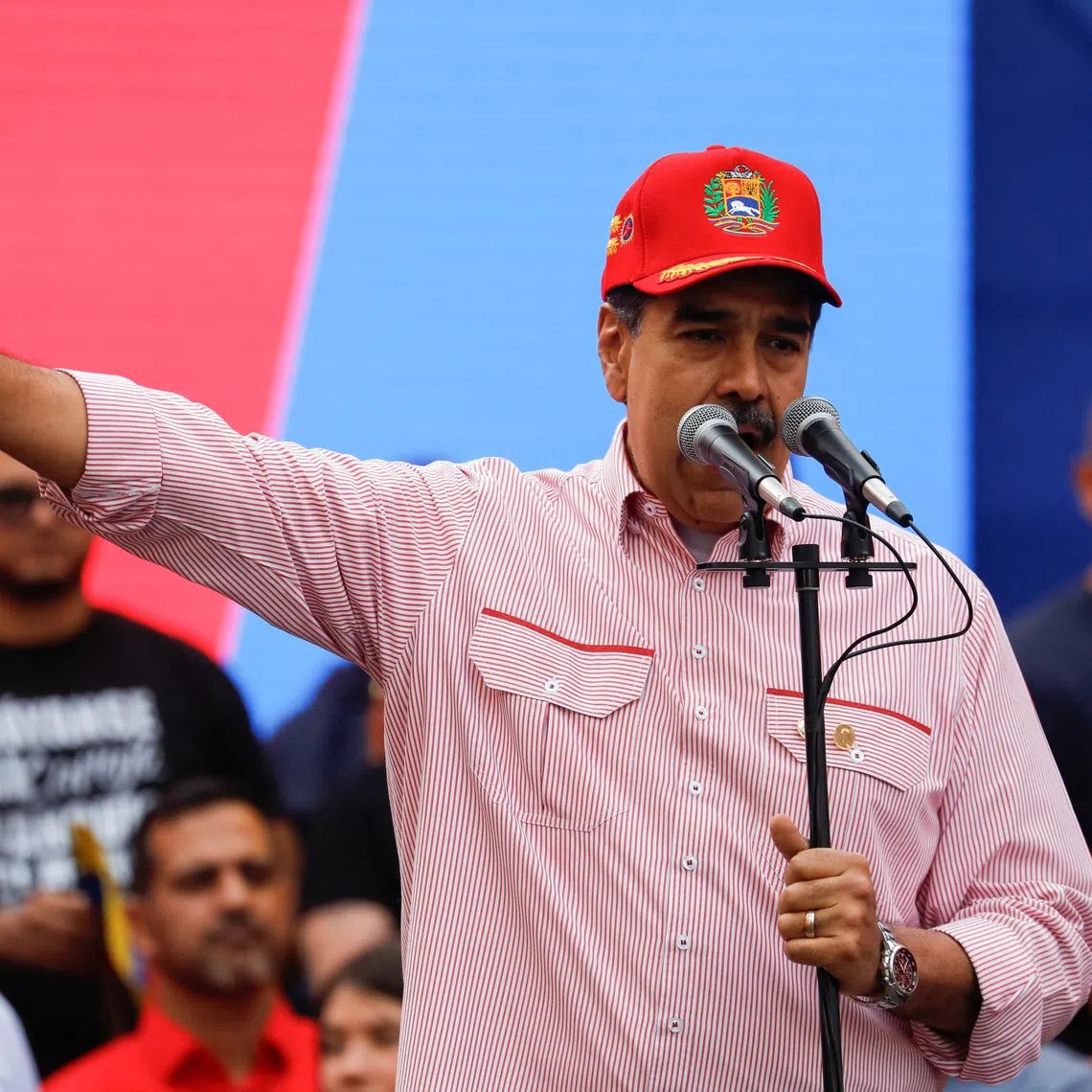 Venezuela's President Nicolas Maduro speaks during a ceremony to swear in new community-based organisations, as U.S. President Donald Trump’s administration ramps up pressure on Maduro’s government, in Caracas, Venezuela, December 1, 2025. REUTERS/Leonardo Fernandez Viloria