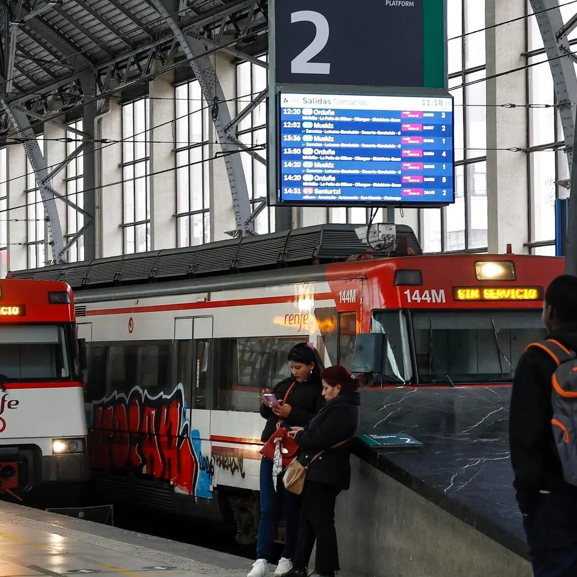 Under the deal, the government will invest €1.8 billion (S$2.71 billion) to improve maintenance, create 3,650 jobs, and strengthen public rail safety.