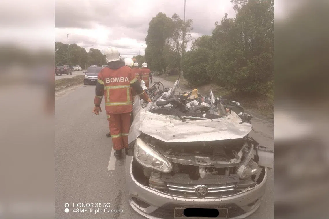 Two people in one of the cars hit by the suspect’s vehicle died in the incident, while the driver of the other car was safe.