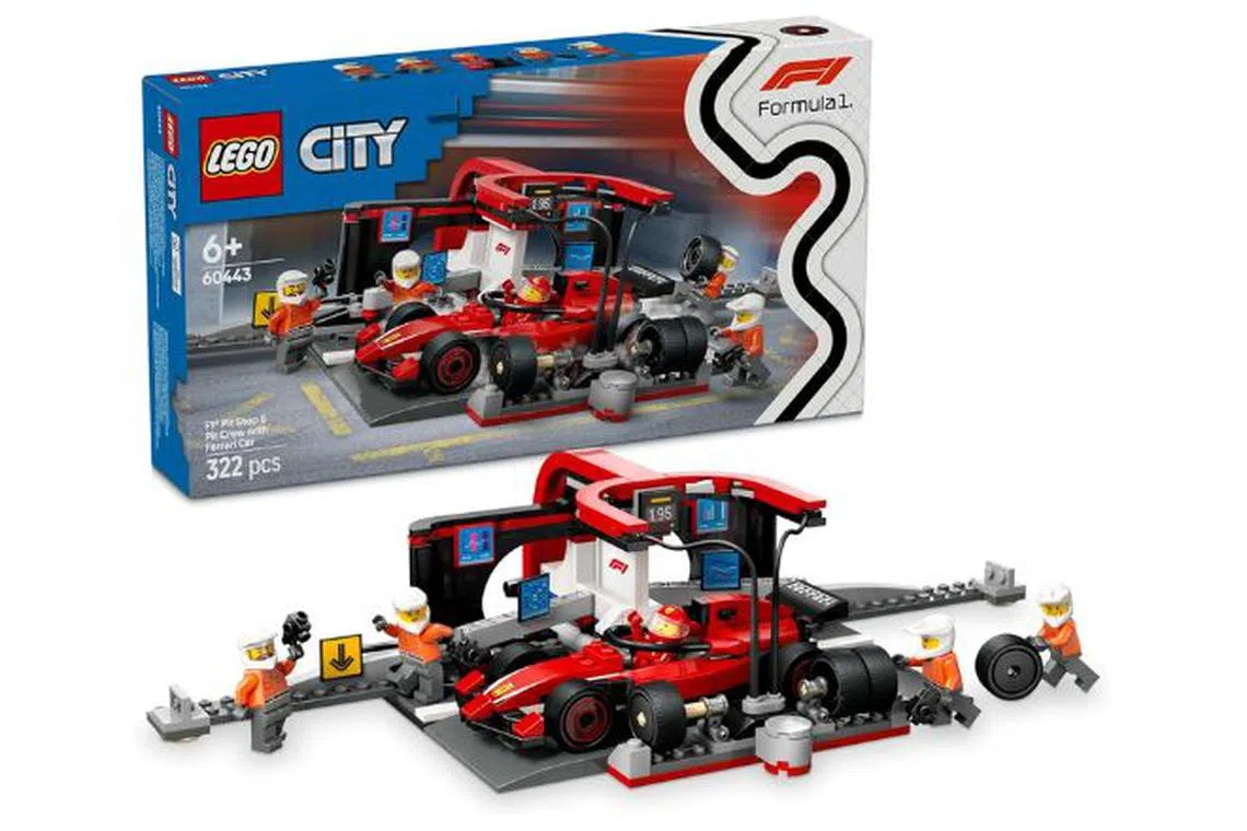 Lego City F1 Pit Stop and Pit Crew with Ferrari Car
