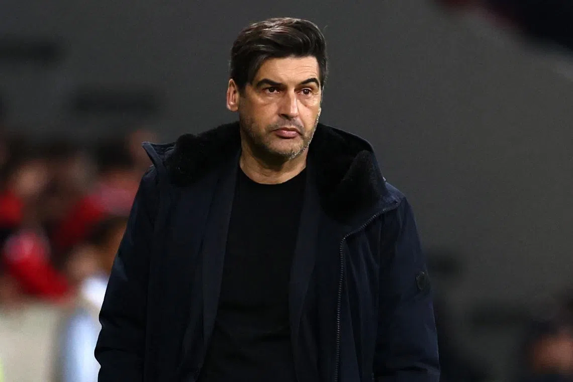 Soccer Football - Europa Conference League - Quarter Final - Second Leg - Lille v Aston Villa - Stade Pierre-Mauroy, Villeneuve-d'Ascq, France - April 18, 2024 Lille coach Paulo Fonseca REUTERS/Stephanie Lecocq/ FIle Photo