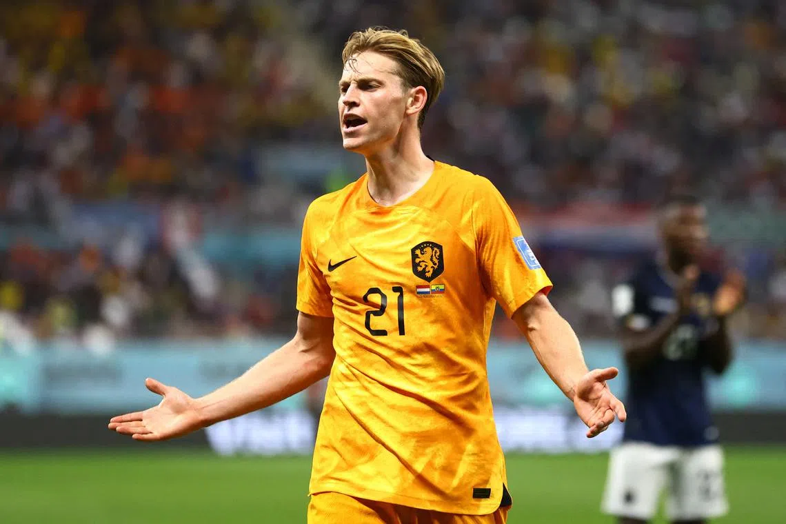 FILE PHOTO: Soccer Football - FIFA World Cup Qatar 2022 - Group A - Netherlands v Ecuador - Khalifa International Stadium, Doha, Qatar - November 25, 2022 Netherlands' Frenkie de Jong reacts after the match REUTERS/Hannah Mckay/File Photo