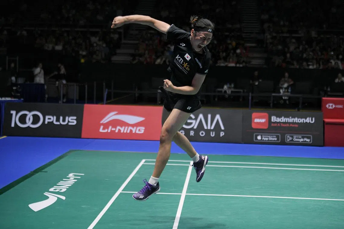 South Korea's An Se-young celebrates after beating Japan's Akane Yamaguchi during the Women’s Singles event at the Singapore Badminton Open on June 11, 2023.