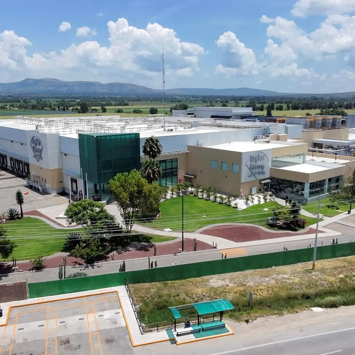 On July 18, the FDA said a sample of Mexican lettuce from supplier Taylor Farms had tested positive for the parasite.