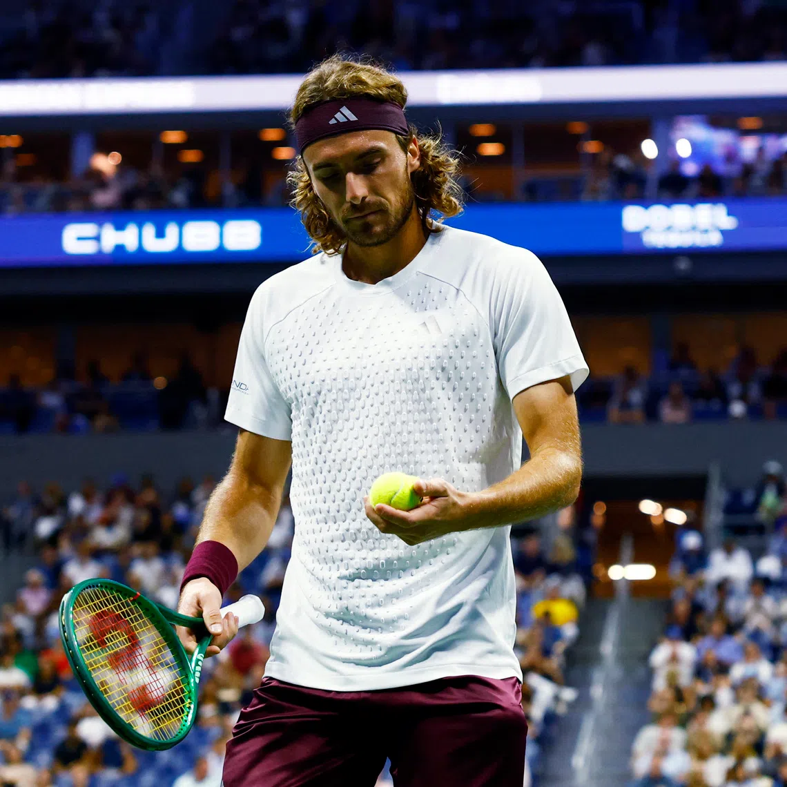 Tennis - U.S. Open - Flushing Meadows, New York, United States - September 6, 2026 Greece's Stefanos Tsitsipas reacts during his round of 16 match against Ben Shelton of the U.S. REUTERS/Jeenah Moon