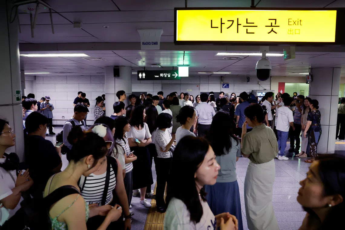 The 67-year-old defendant was accused of pouring petrol inside a moving Line No. 5 train between Yeouinaru station and Mapo station on May 31.