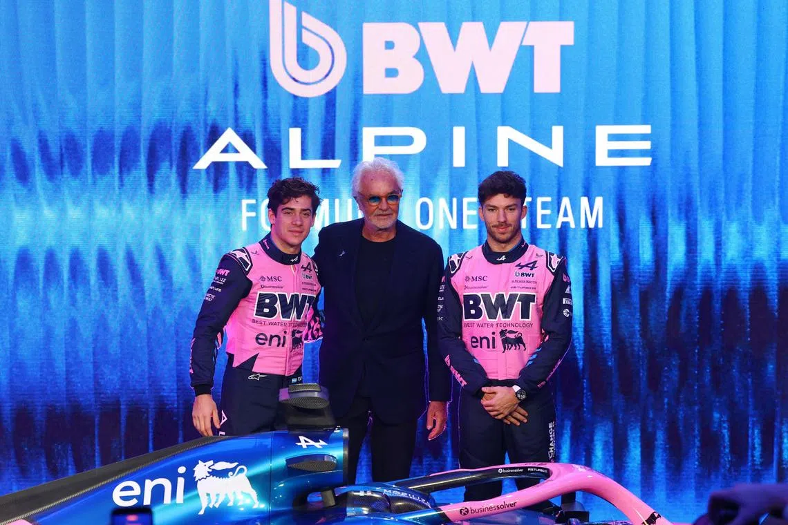 Formula One F1 - Alpine F1 Car Presentation - Barcelona, Spain - January 23, 2026 Alpine team principal Flavio Briatore and drivers Pierre Gasly and Franco Colapinto pose during the new Alpine F1 car presentation REUTERS/Albert Gea