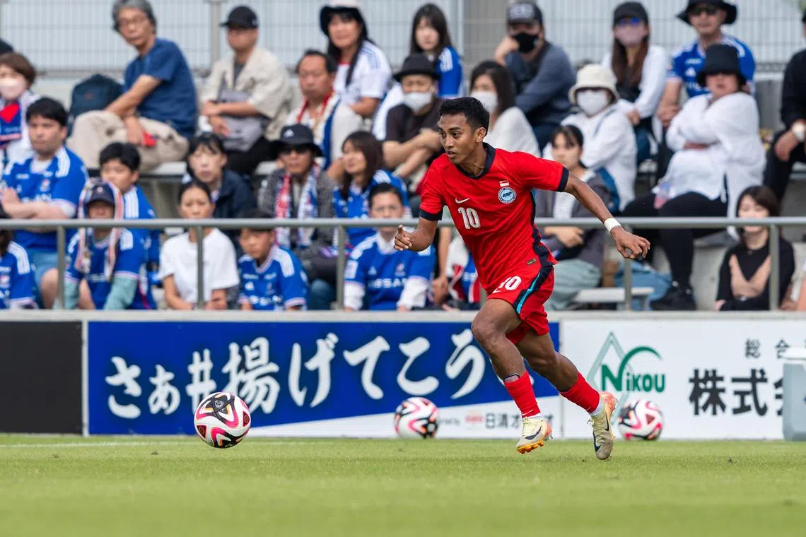 dlsoc14 - Faris Ramli grabs a consolation goal for Singapore in the 7-1 friendly loss to J1 League side Yokohama F. Marinos.

Credit: Football Association of Singapore
