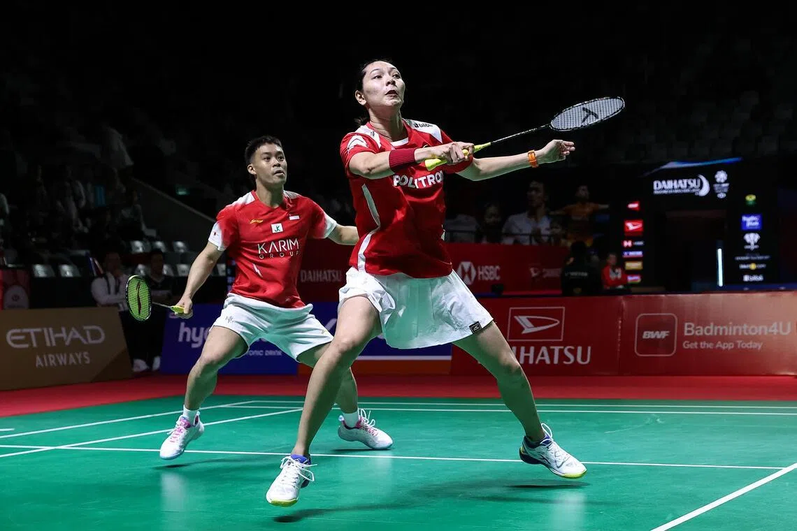 Terry Hee and Gloria Widjaja get first mixed doubles win at Indonesia Masters