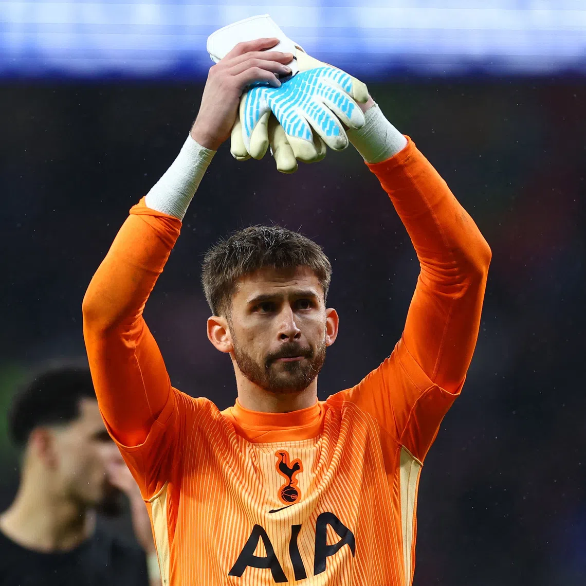 Soccer Football - UEFA Champions League - Round of 16 - First Leg - Atletico Madrid v Tottenham Hotspur - Riyadh Air Metropolitano, Madrid, Spain - March 10, 2026 Tottenham Hotspur's Guglielmo Vicario looks dejected after the match Action Images via Reuters/Matthew Childs