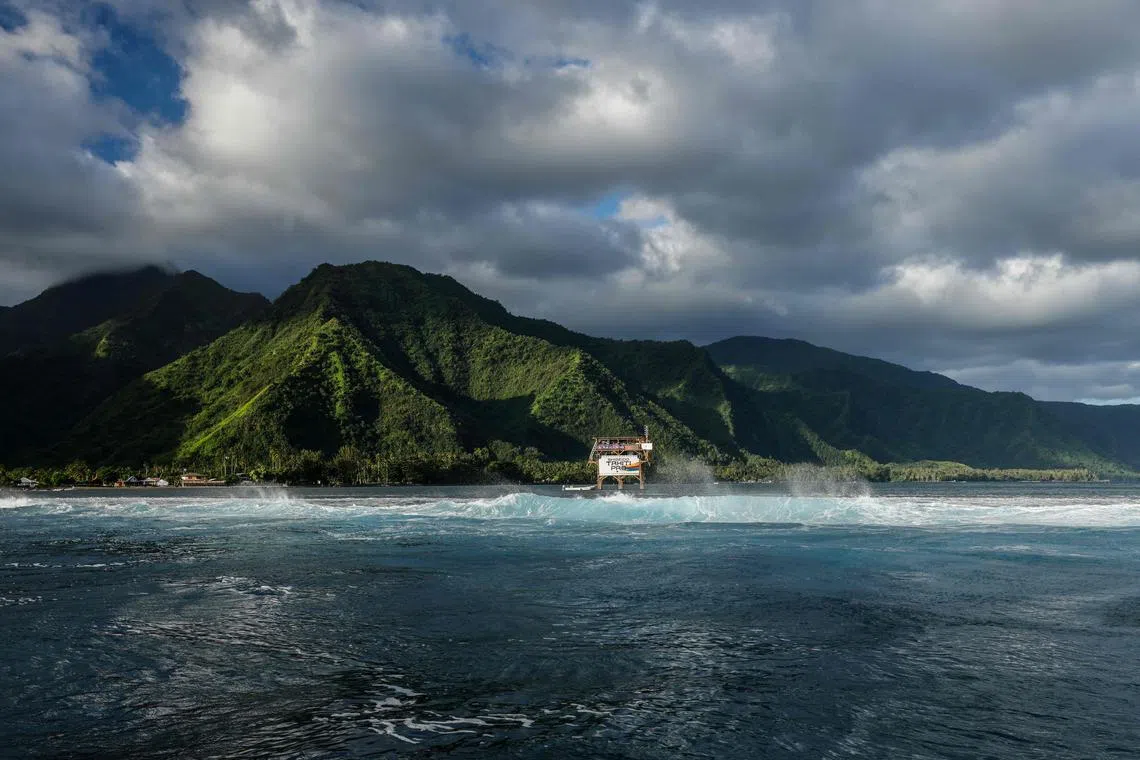 The new tower will be the same size and location as an older wooden tower that has been used by surfing’s professional world tour for its annual Teahupo’o event for years.