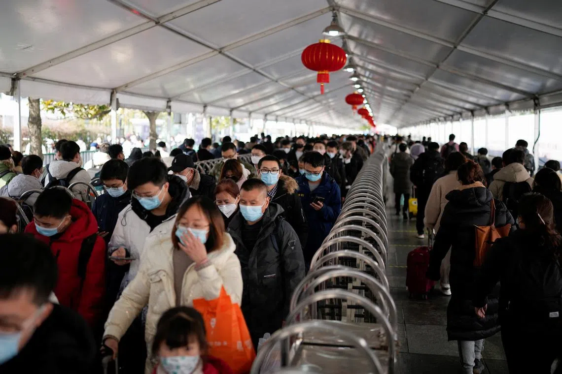Crowds at a railway station during the annual Spring Festival travel rush ahead of Chinese New Year, in Shanghai on Jan 16, 2023. 