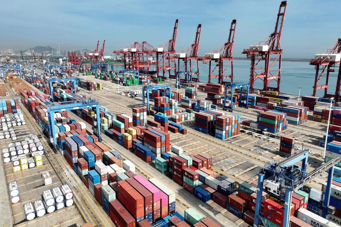 Chinese exports fell for the first time in three months in May as global demand weakens.
