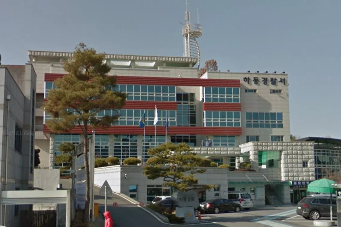 The victim entered an unlocked vehicle in Hadong Police Station’s parking lot through a back door on Aug 16.