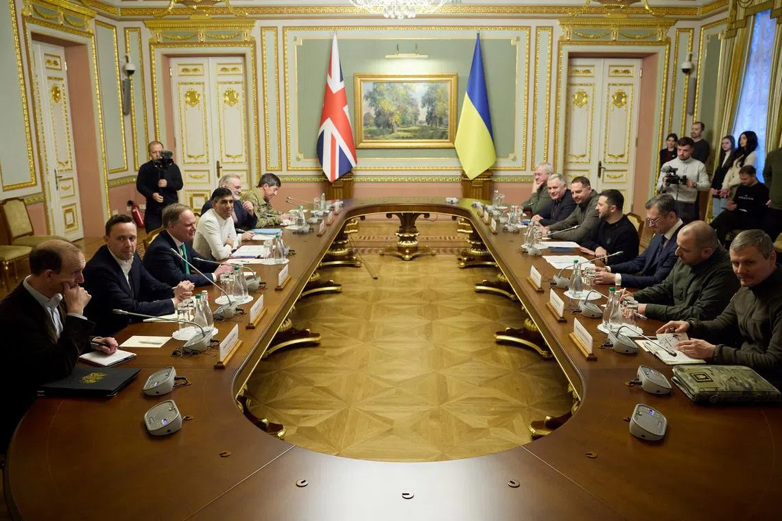 Ukraine's President Volodymyr Zelenskiy meets with British Prime Minister Rishi Sunak during his welcome, as Russia's attack on Ukraine continues, in Kyiv, Ukraine January 12, 2024. Ukrainian Presidential Press Service/Handout via REUTERS/File Photo
