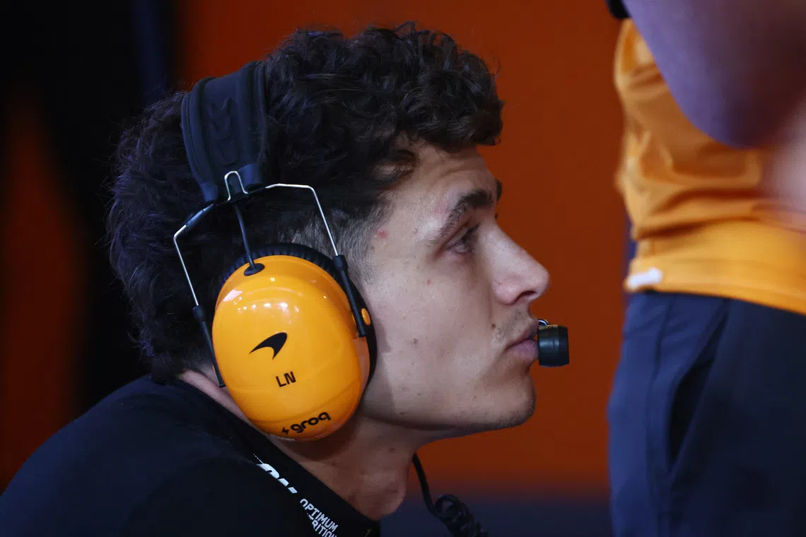 Formula One F1 - Abu Dhabi Grand Prix - Yas Marina Circuit, Abu Dhabi, United Arab Emirates - December 6, 2025 McLaren's Lando Norris ahead of qualifying REUTERS/Jakub Porzycki