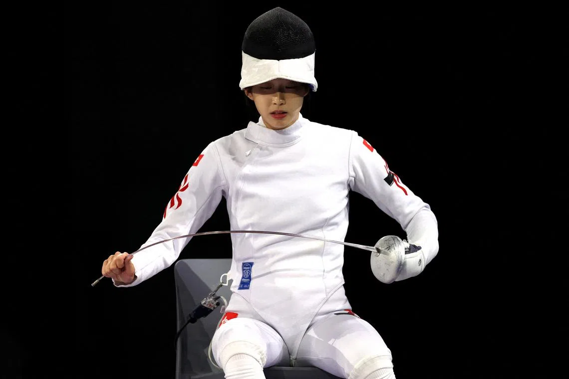 FILE PHOTO: Paris 2024 Olympics - Fencing - Women's Epee Individual Gold Medal Bout - Grand Palais, Paris, France - July 27, 2024. Man Wai Vivian Kong of Hong Kong during her bout against Auriane Mallo-Breton of France. REUTERS/Maye-E Wong/File Photo
