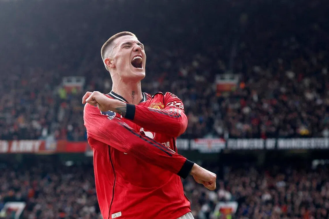 Manchester United's Benjamin Sesko celebrates scoring their second goal.