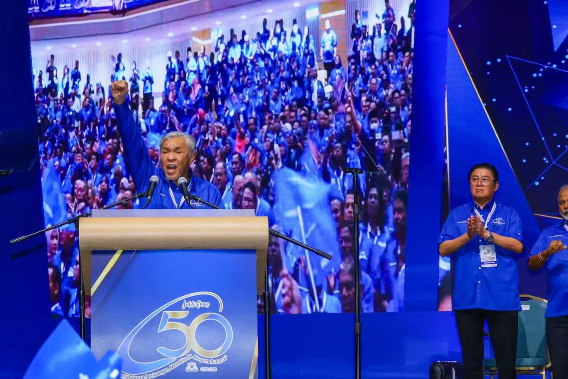  Mr Zahid said that BN must step out of the shadows of nostalgia of past successes.