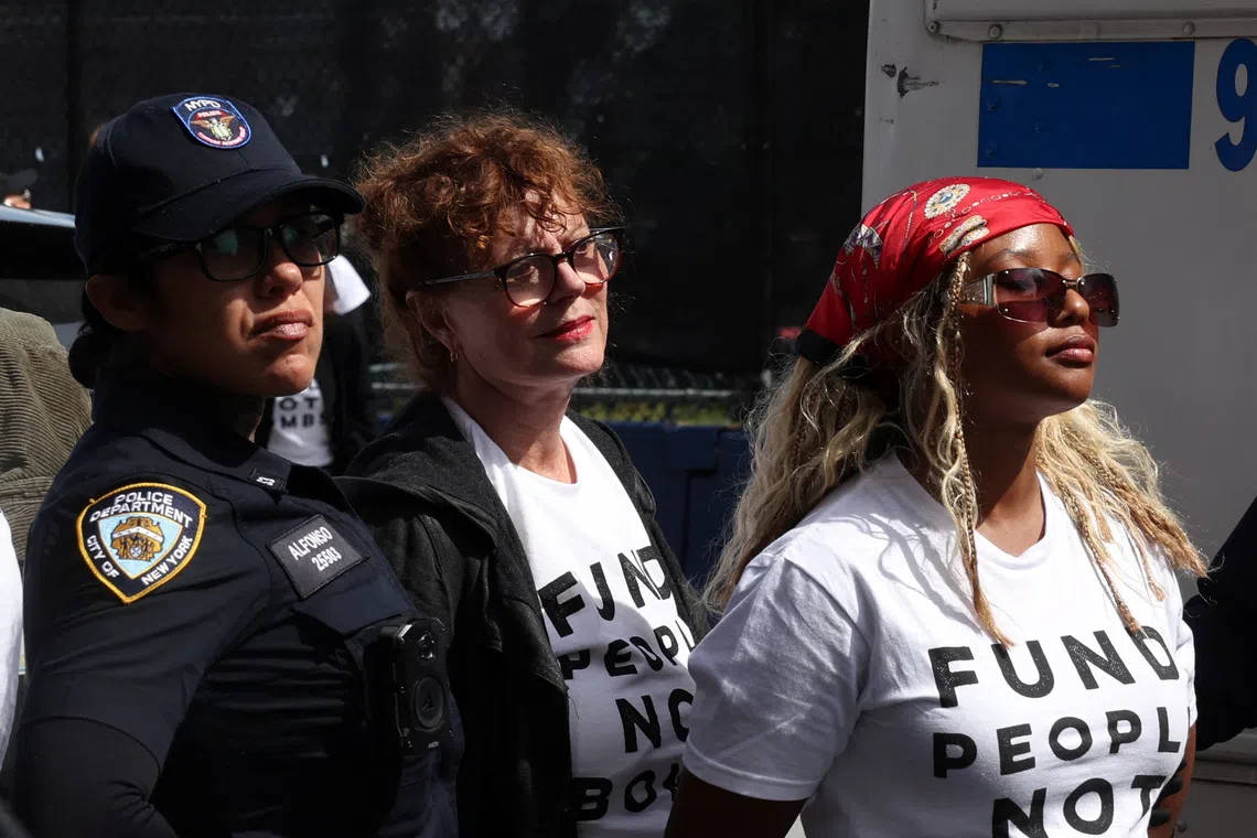 Police arrest actors, politicians protesting against Netanyahu outside UN