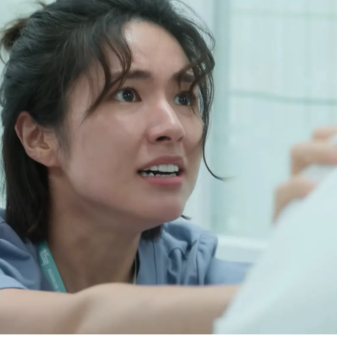 South Korean actress Ahn Ha-young portrayed Jang-mi, a veteran nurse working on the hospital’s severe trauma team, in The Trauma Code: Heroes on Call.