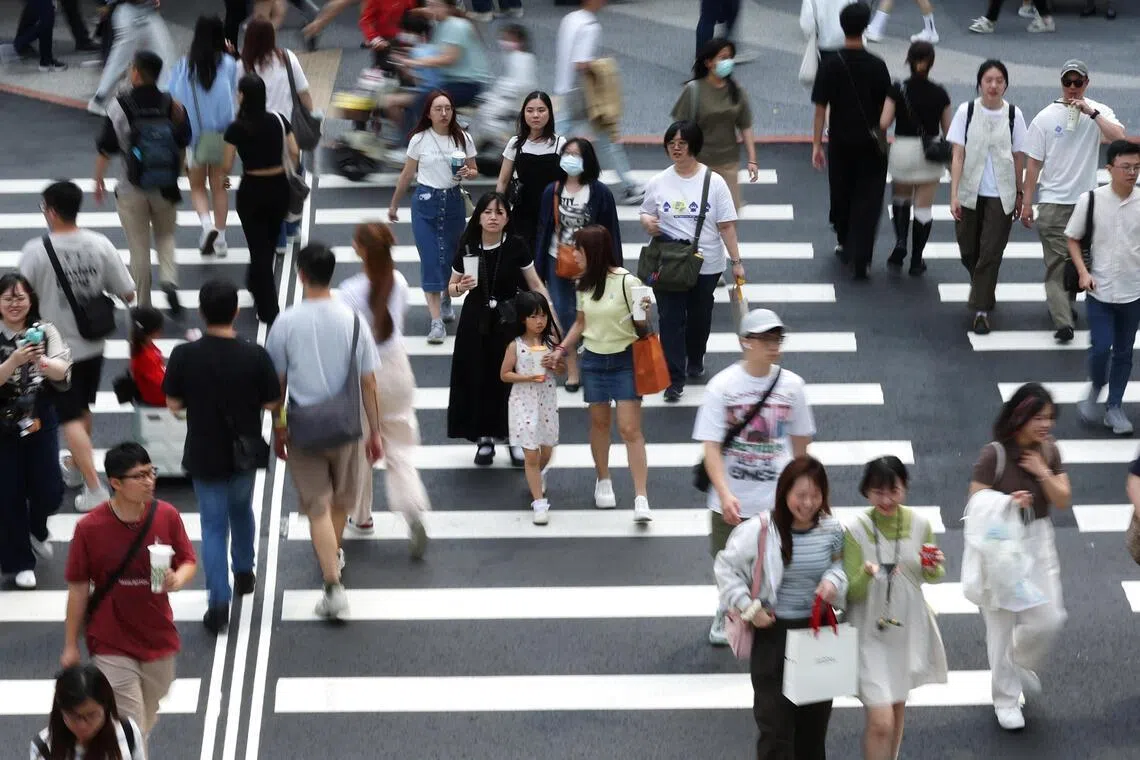 A book in Taiwan prompts eldest daughters to rethink why they have to sacrifice for family