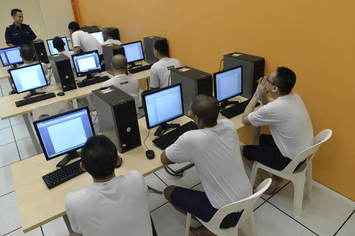 The Government is considering ways to continue to encourage employers to hire ex-offenders after the scheme ceases in March.