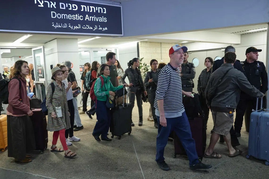 Netanyahu orders security review of flights to Israel after flydubai attack