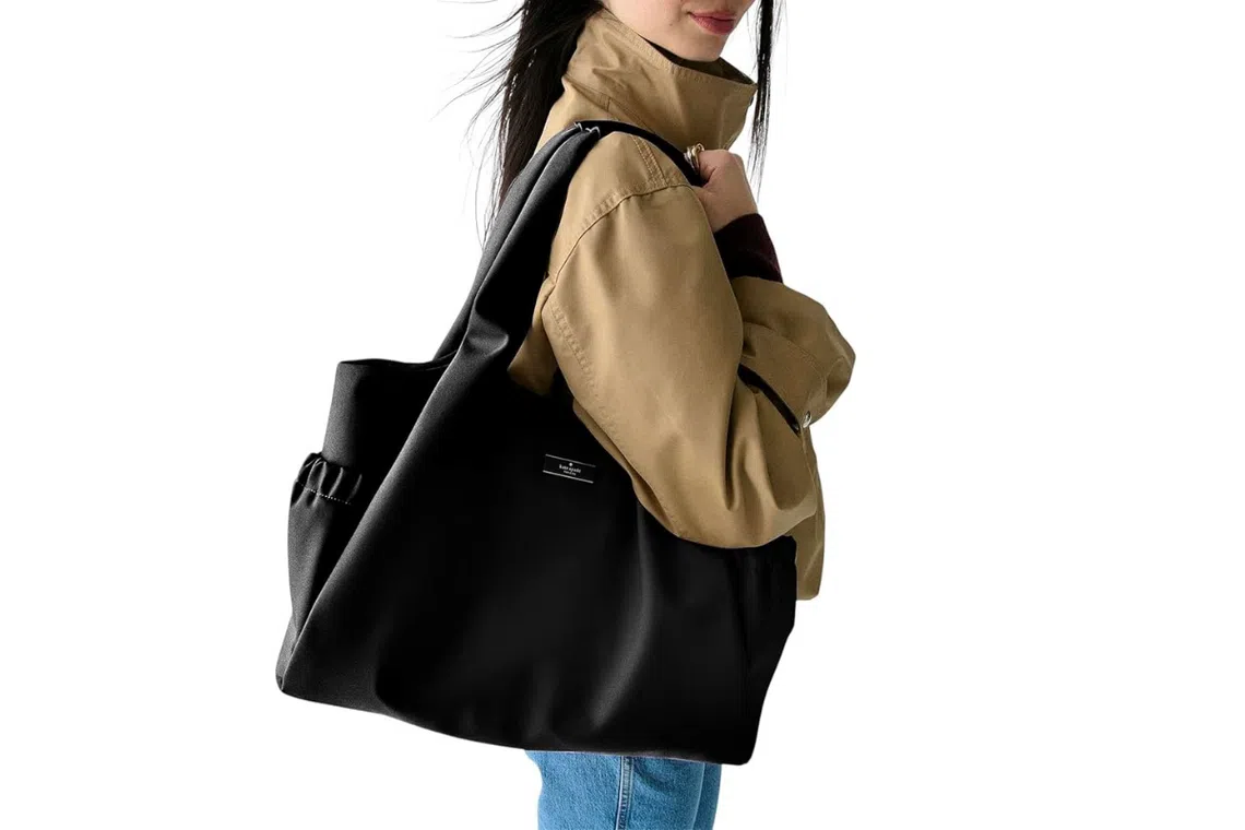 Best diaper bags in Singapore: Kate Spade Carter Large Diaper Baby Bag