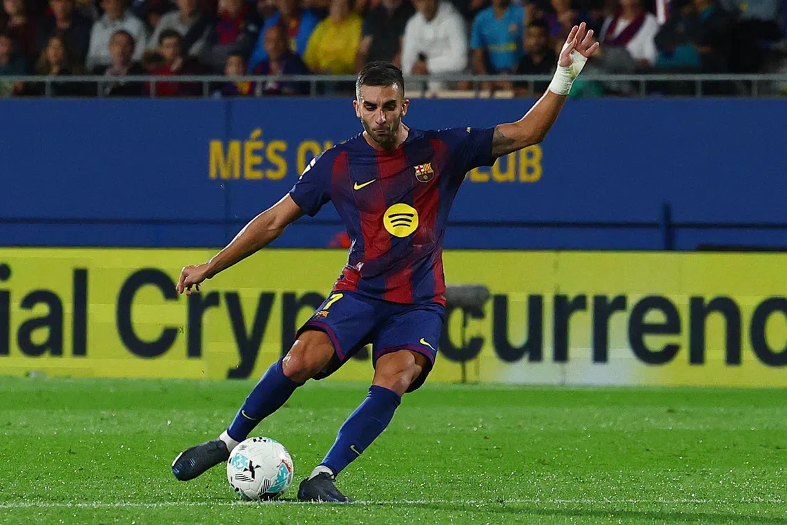 Soccer Football - LaLiga - FC Barcelona v Getafe - Johan Cruyff Stadium, Barcelona, Spain - September 21, 2025 FC Barcelona's Ferran Torres scores their second goal REUTERS/Albert Gea