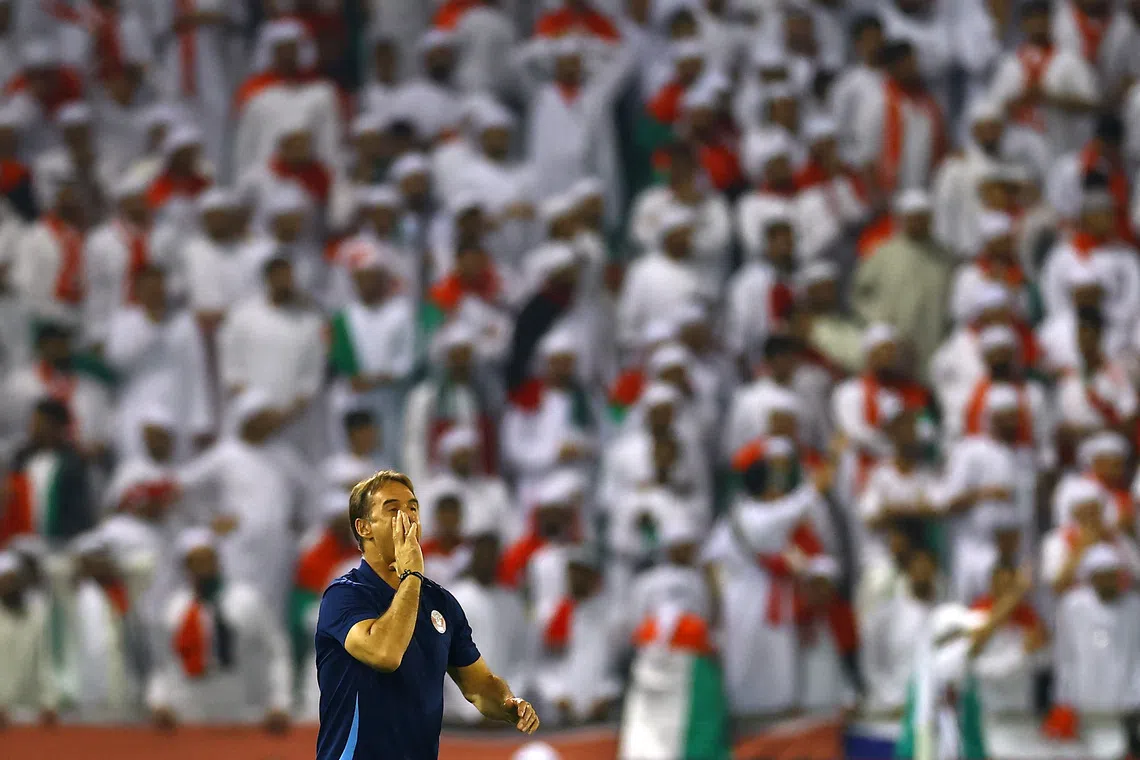 Soccer Football - FIFA World Cup - AFC Qualifiers - Group A - Qatar v United Arab Emirates - Jassim Bin Hamad Stadium, Doha, Qatar - October 14, 2025 Qatar coach Julen Lopetegui reacts REUTERS/Ibraheem Al Omari