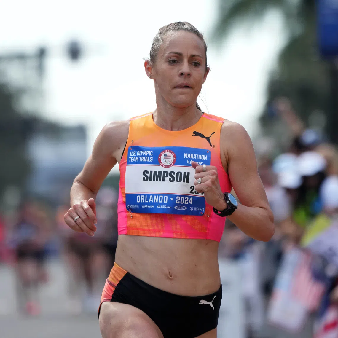 Feb 3, 2024; Orlando, FL, USA; Jenny Simpson runs in the women's race during the US Olympic Marathon Team Trials. Mandatory Credit: Kirby Lee-USA TODAY Sports