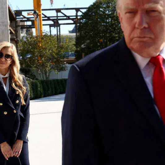 The swift departure of Katie Zacharia as White House press secretary is one of many signs of a troubled administration, says the writer.
