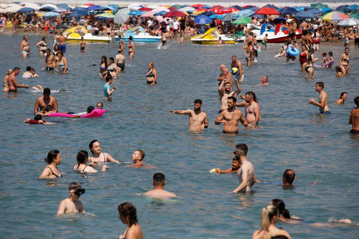 Southern Germany, the Balkans, Ukraine and the Baltics will be particularly warm.