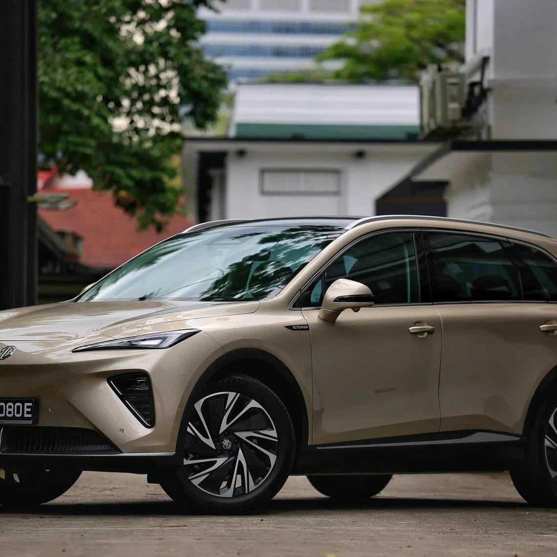 Outdoor shoot for the MG S6 on Jan 20, 2026. Car review: MG S6.