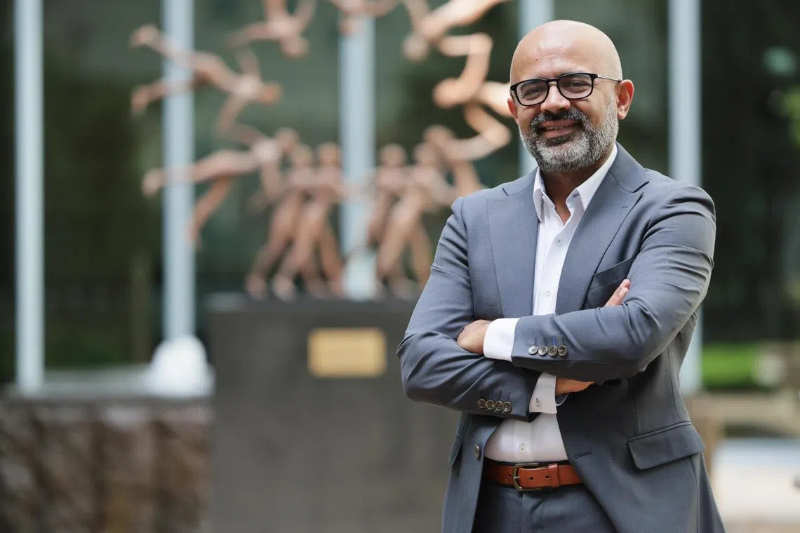 ST20240822_202491100500 : Gin Tay/ kbinsead/ KRIST Boo CL/

Executive education helps leaders from getting trapped in blinkered thinking, said Professor Sameer Hasija, the new dean of Insead Asia.

Professor Sameer Hasija, dean of Executive Education and dean of Asia Campus at Insead Asia campus, on Aug 22, 2024.

