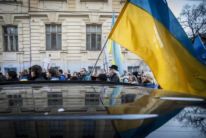 Hungary and Slovakia accuse Ukraine of deliberately delaying the resumption of oil flows via the damaged Druzhba pipeline for political reasons. 