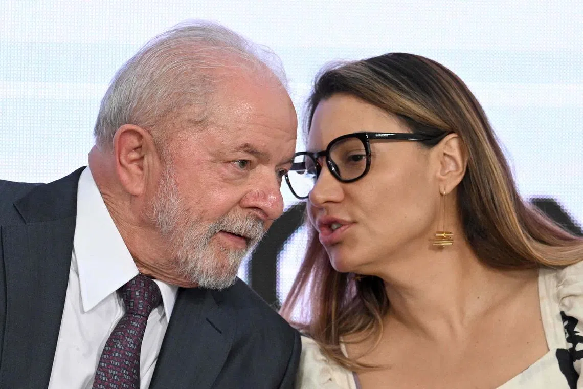Mrs da Silva (above, with her husband) gave Brazil’s biggest broadcaster, TV Globo, a tour of the Alvorada Palace.