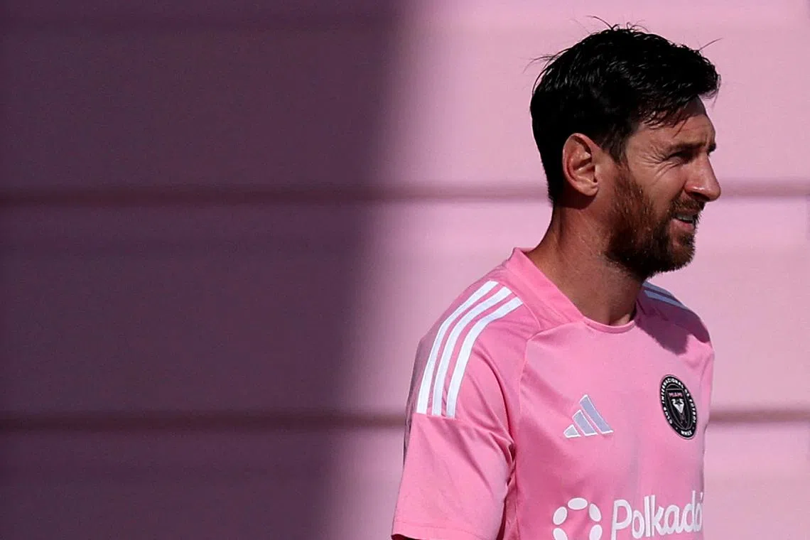 Soccer Football - Club World Cup - Inter Miami Training - Florida Blue Training Center, Fort Lauderdale, Florida, U.S. - June 13, 2025 Inter Miami's Lionel Messi during training REUTERS/Hannah Mckay