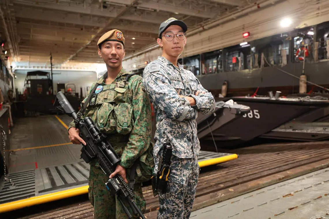 CMG20241109-JasonLee01/李冠卫/张佳莹/OA trip: Exercise Wallaby 2024 [Rockhampton] 

Profile photos: CFC Lim Shi Xian [Marksman HQ Platoon, 3 Guards] & CPL Lim Shi Rong [Fast Craft Specialist]