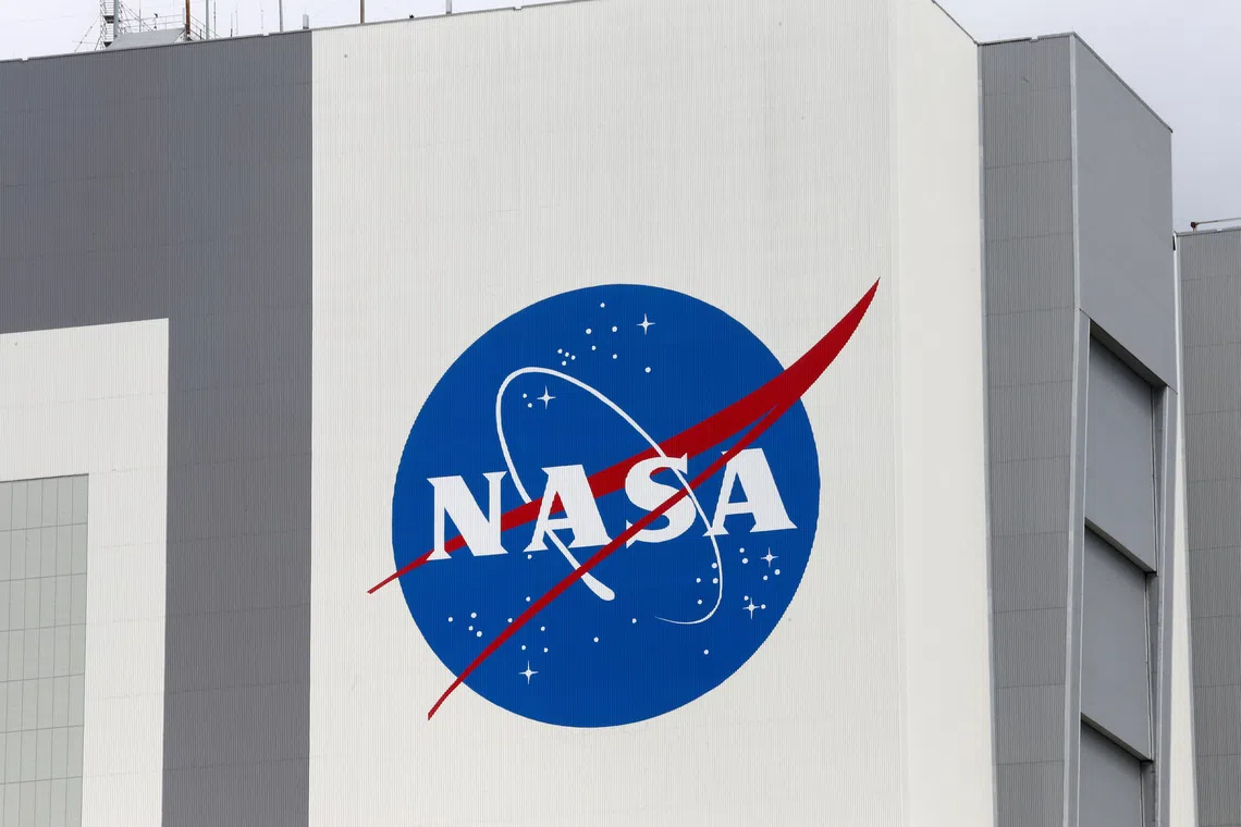 Trump pledges ‘golden age’ of space travel