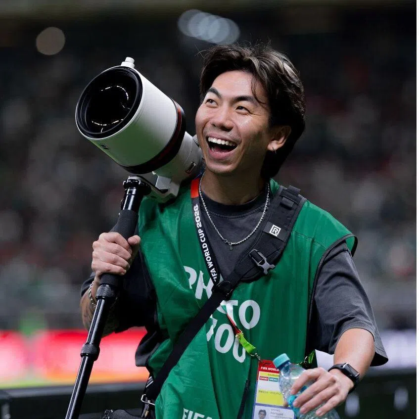 Singaporean photographer Edmund Wong caught the moment Cristiano Ronaldo scored his first goal in the 2026 World Cup and rushed to his teammates in celebration.