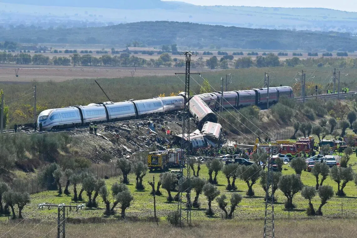 Spain’s Transport Minister Oscar Puente said a technical failure had halted all services, but that a train was later ordered to go, in “error”.