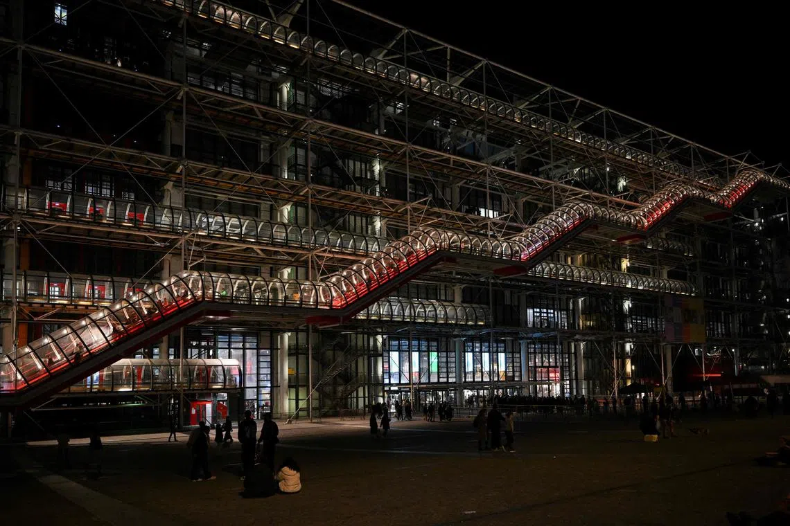 TOPSHOT - This photograph shows a general view of the Centre national d'art et de culture Georges-Pompidou (Centre Pompidou) in Paris on March 8, 2025. ‘Five years is a long time! Between ‘first time visitors’ and ‘needing to get the most out of the works’, visitors to the Centre Pompidou's Museum of Modern Art in Paris flocked in droves this weekend, the last before the permanent collection is closed for works. (Photo by Anna KURTH / AFP)