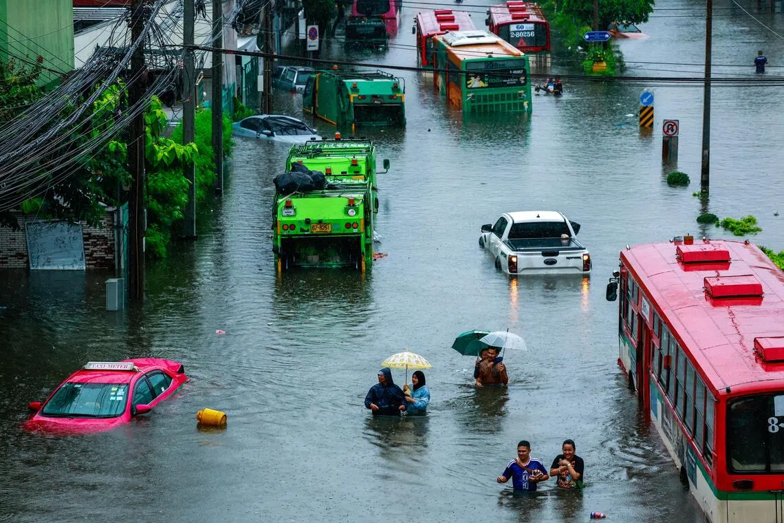 Heavy rain continues in Bangkok as storms forecast across 80% of capital and surrounding areas