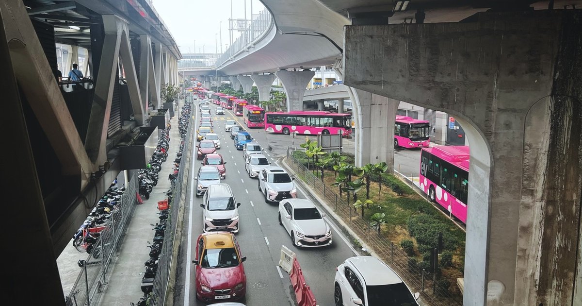 Malaysia boosts tourism spending and transport plans in 2027 budget