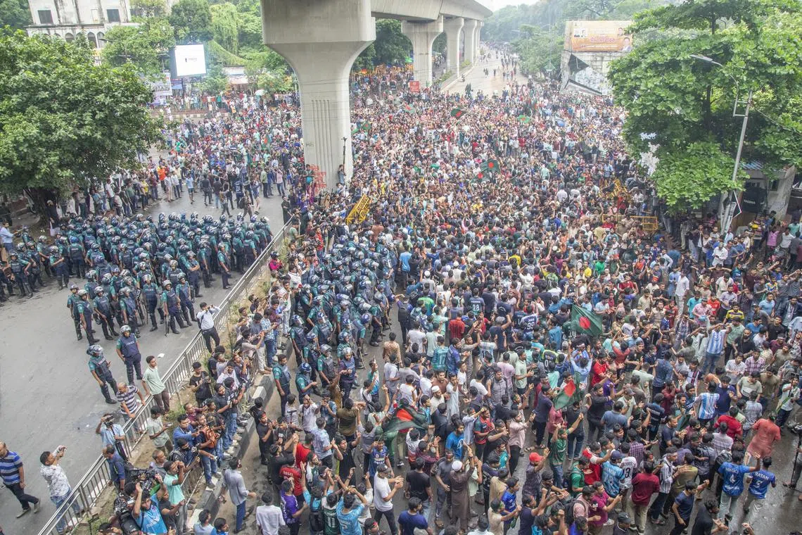 The protests turned violent this week when thousands of anti-quota protesters clashed with members of the student wing of the ruling Awami League party across the country.